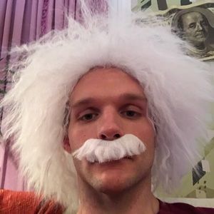 Meet your Posher, Conor